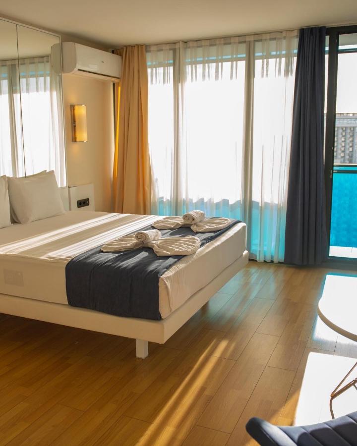 Orbi City Aparthotel Black Sea View Batumi Zewnętrze zdjęcie