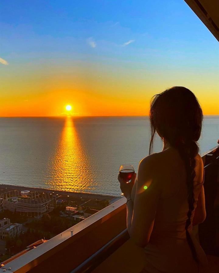 Orbi City Aparthotel Black Sea View Batumi Zewnętrze zdjęcie