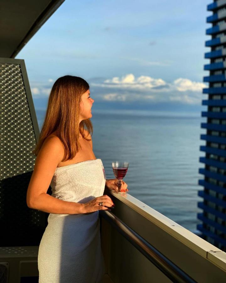 Orbi City Aparthotel Black Sea View Batumi Zewnętrze zdjęcie