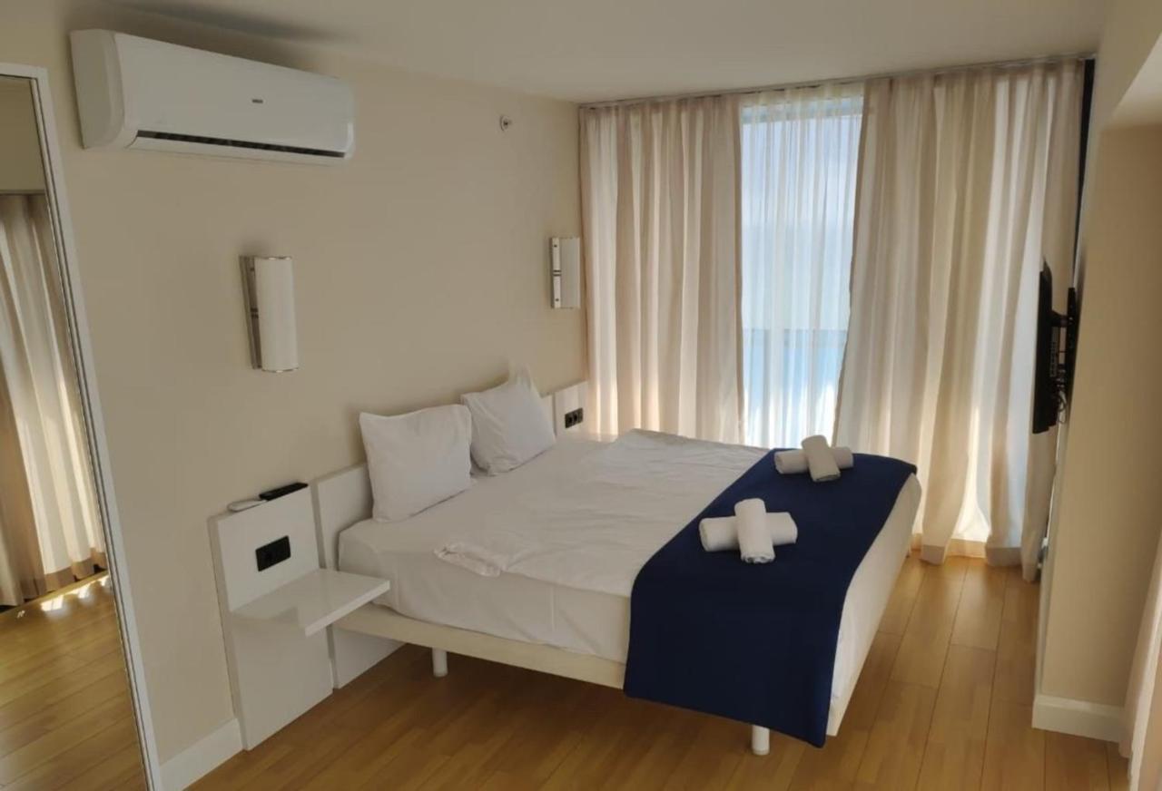 Orbi City Aparthotel Black Sea View Batumi Zewnętrze zdjęcie